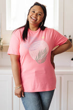 Load image into Gallery viewer, Abstract Graphic Tee in Pink
