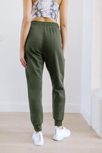 Load image into Gallery viewer, Kick Back Distressed Joggers In Olive