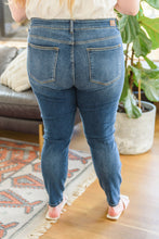 Load image into Gallery viewer, Mid-Rise Skinny Jeans