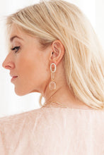 Load image into Gallery viewer, Oval Pave Chain Link Drop Earrings