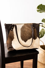 Load image into Gallery viewer, Abilene Cowhide Bag in Brown Spot