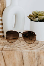 Load image into Gallery viewer, American Bonfire Hollywood Sunglasses in Gradient Brown