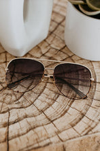 Load image into Gallery viewer, American Bonfire Hollywood Sunglasses in Gradient Grey