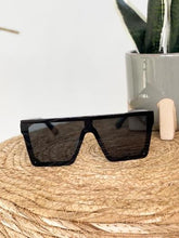 Load image into Gallery viewer, American Bonfire Kerosene Sunglasses in Black