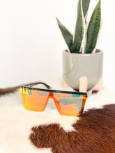 Load image into Gallery viewer, American Bonfire Kerosene Sunglasses in Fuego